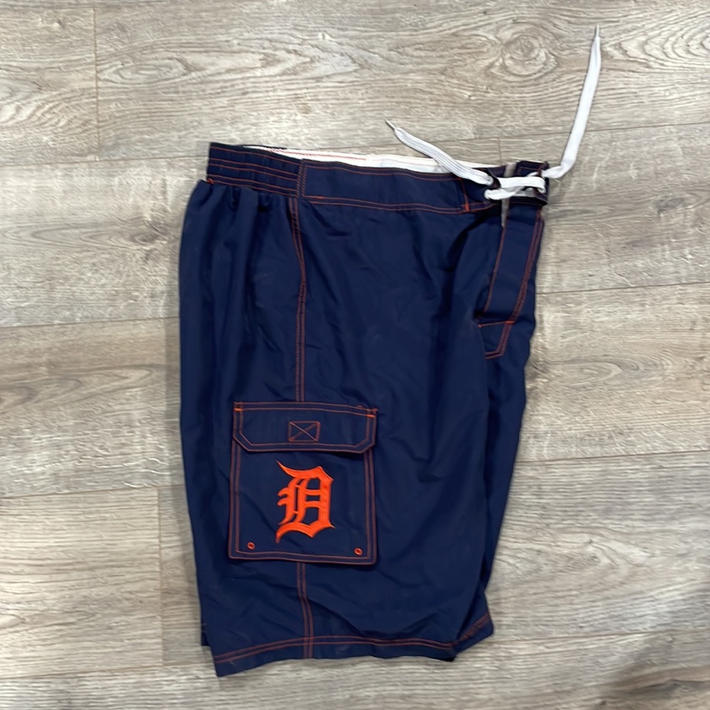 MLB Detroit Tigers swim trunks L